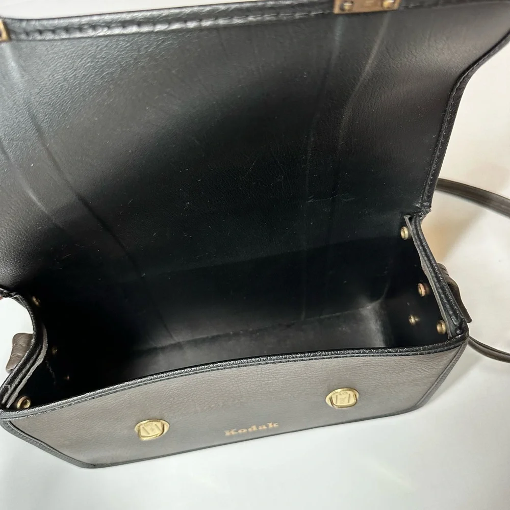 Vintage 1970s Kodak Black Leatherette Camera Bag – Classic Hardware – 10.5” x 6”